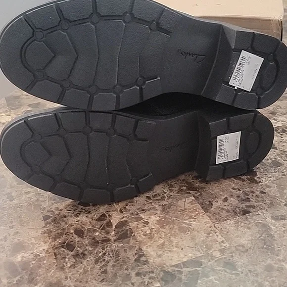 Clarks Women's Black Ankle Boots Size 10 W - Picture 6 of 8